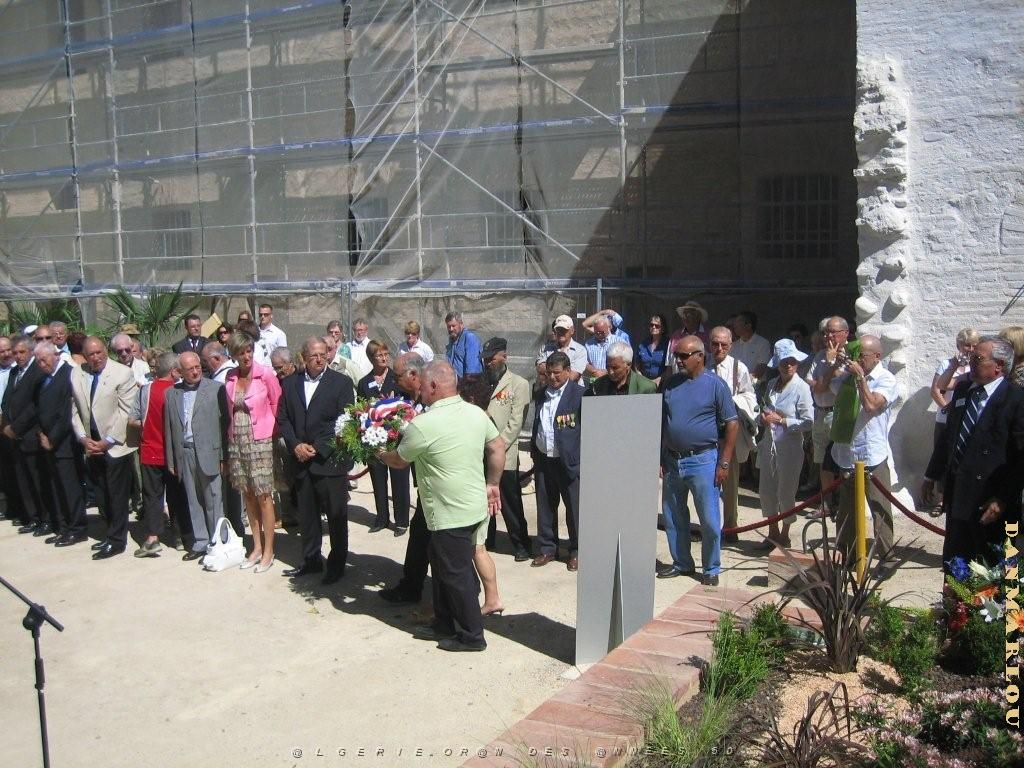 commemoration du MASSACRE du 5 juillet 1962  au mur des disparus 023.jpg